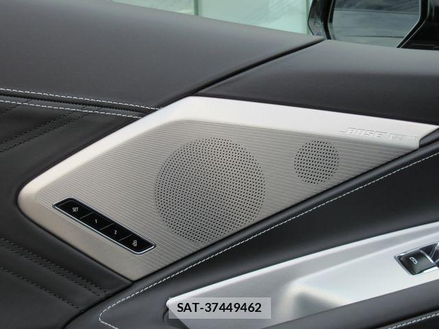 Chevrolet CORVETTE 2024-05 1301045-16