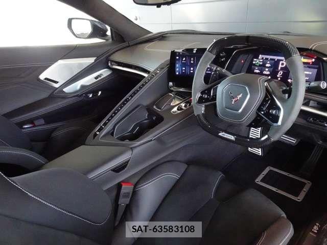 Chevrolet CORVETTE 2024-04 1361735-5