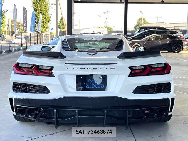 Chevrolet CORVETTE 2024-03 3356082-9