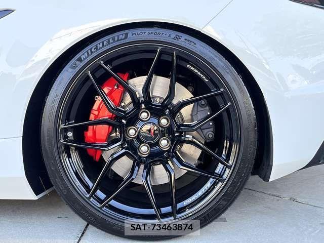 Chevrolet CORVETTE 2024-03 3356082-18