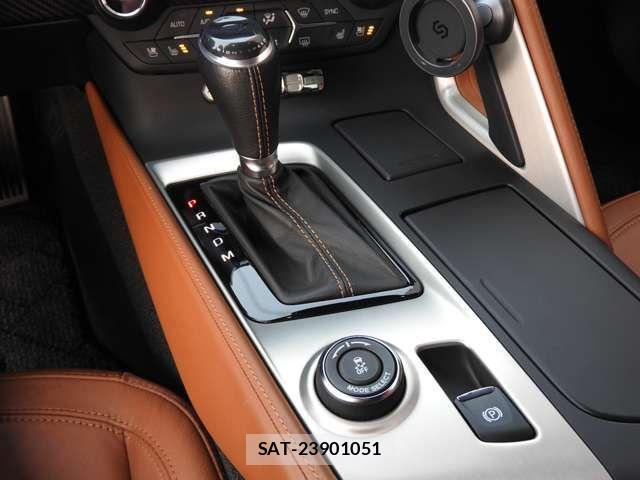 Chevrolet CORVETTE 2017-08 3663056-9