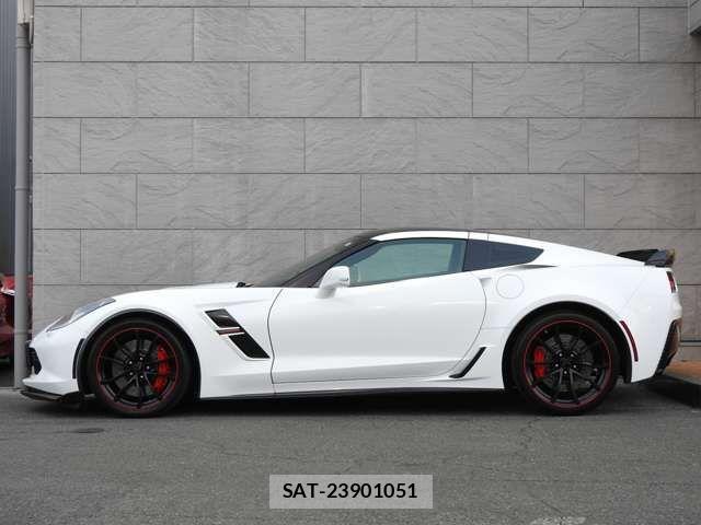 Chevrolet CORVETTE 2017-08 3663056-16