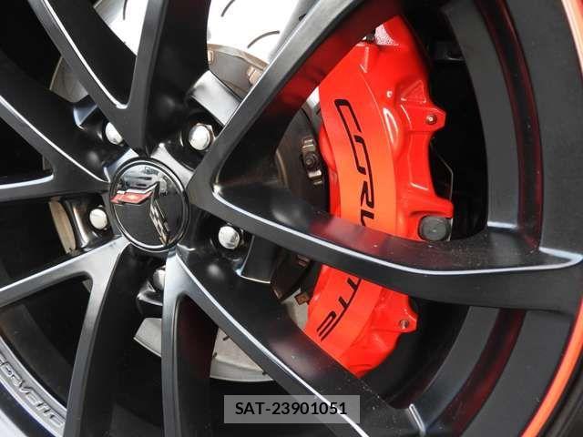 Chevrolet CORVETTE 2017-08 3663056-18