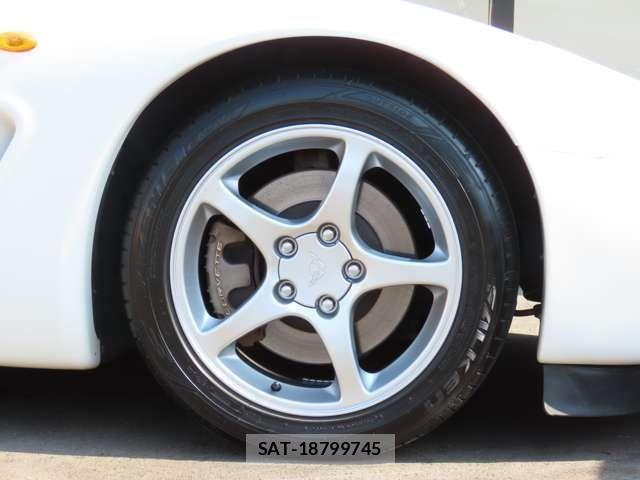 Chevrolet CORVETTE 2002-03 4039513-16