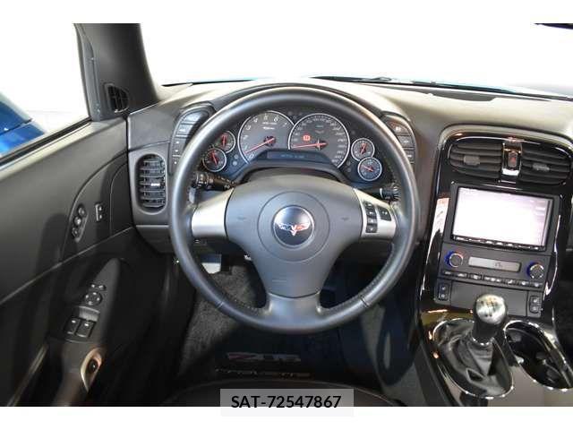 Chevrolet CORVETTE 2008-06 4588769-11