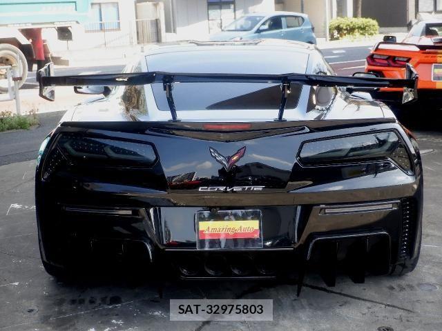Chevrolet CORVETTE 2016-05 6212445-3
