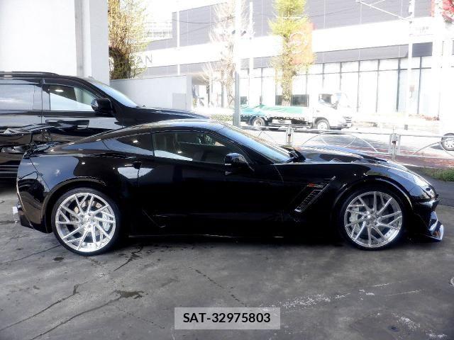 Chevrolet CORVETTE 2016-05 6212445-5