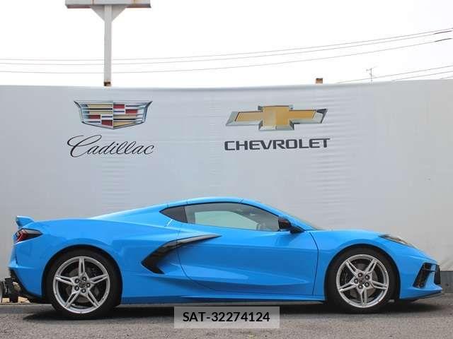 Chevrolet CORVETTE 2023-07 6670805-6