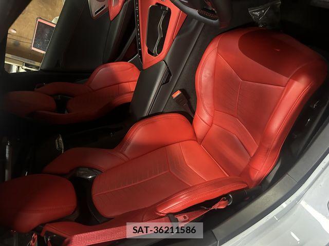 Chevrolet CORVETTE 2023-03 6903167-8