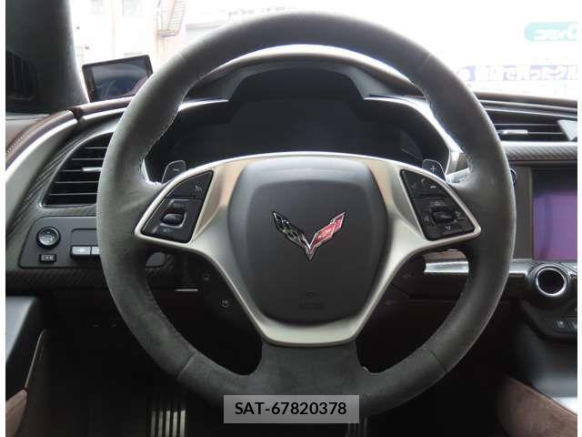 Chevrolet CORVETTE 2014-03 7215984-9