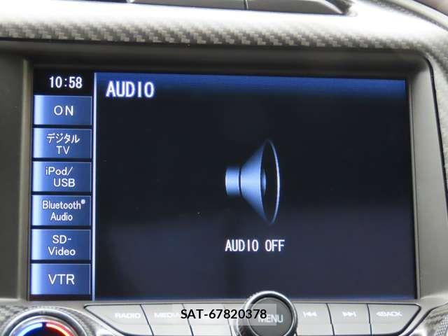 Chevrolet CORVETTE 2014-03 7215984-11
