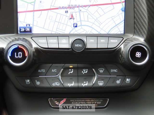 Chevrolet CORVETTE 2014-03 7215984-12