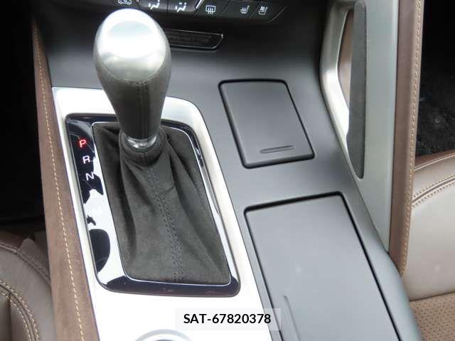 Chevrolet CORVETTE 2014-03 7215984-13