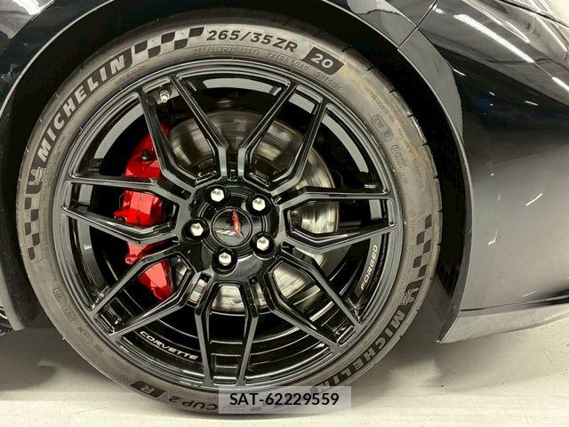 Chevrolet CORVETTE 2023-10 7271685-9