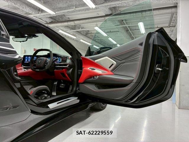 Chevrolet CORVETTE 2023-10 7271685-17