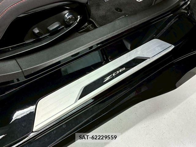 Chevrolet CORVETTE 2023-10 7271685-20