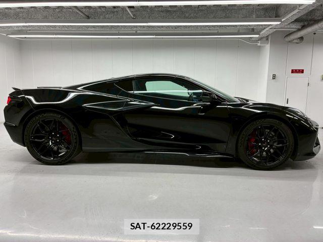 Chevrolet CORVETTE 2023-10 7271685-8