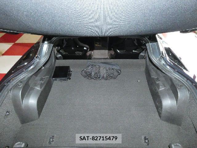Chevrolet CORVETTE 2014-05 7391594-16