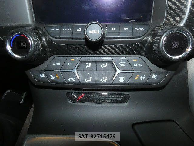 Chevrolet CORVETTE 2014-05 7391594-24