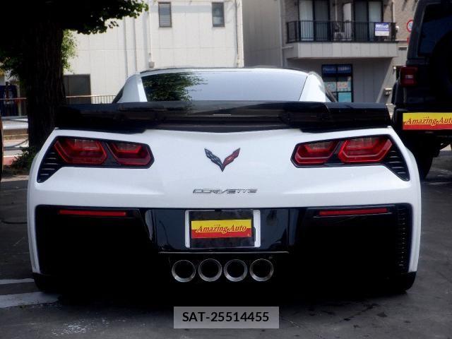 Chevrolet CORVETTE 2016-04 7453411-3