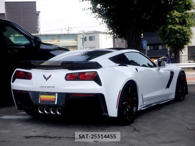 Chevrolet CORVETTE 2016-04 7453411-4