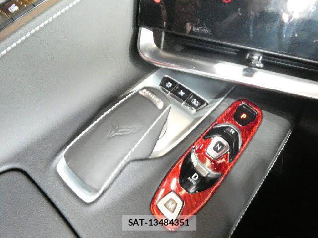 Chevrolet CORVETTE 2023-08 7453410-23