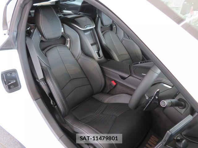 Chevrolet CORVETTE 2025-09 7721830-20
