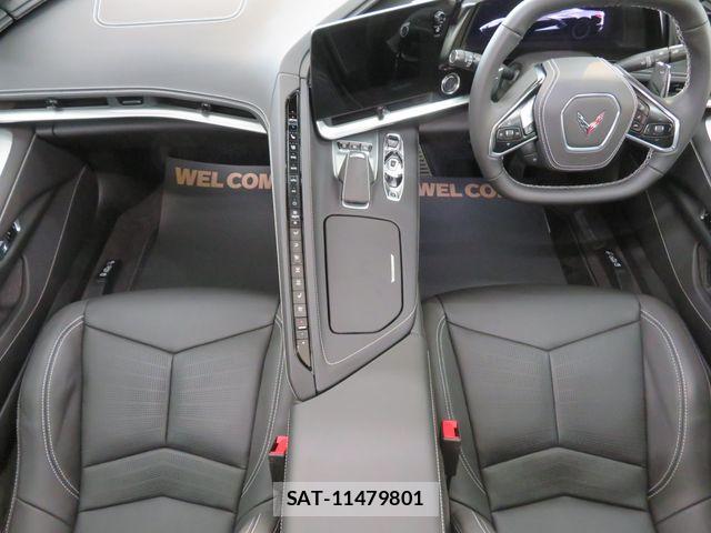 Chevrolet CORVETTE 2025-09 7721830-2