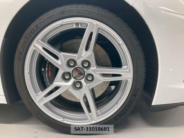Chevrolet CORVETTE 2025-12 7783394-7