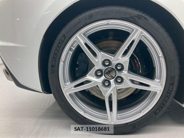 Chevrolet CORVETTE 2025-12 7783394-8