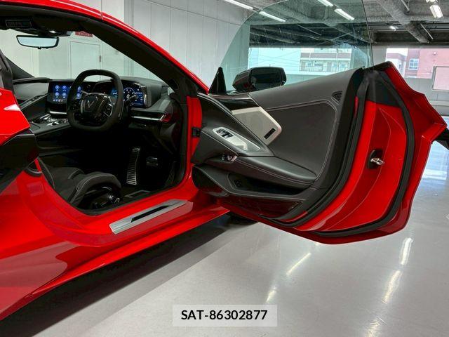 Chevrolet CORVETTE 2023-01 8098458-15