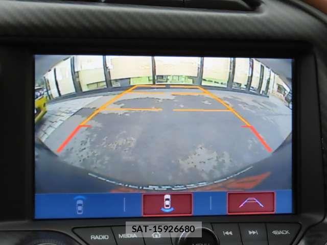 Chevrolet CORVETTE 2017-06 8206809-11