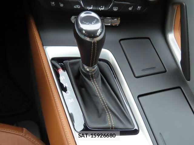 Chevrolet CORVETTE 2017-06 8206809-14