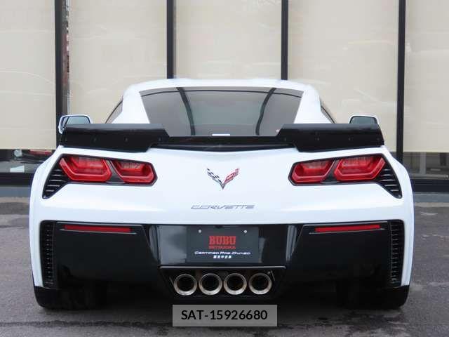 Chevrolet CORVETTE 2017-06 8206809-7