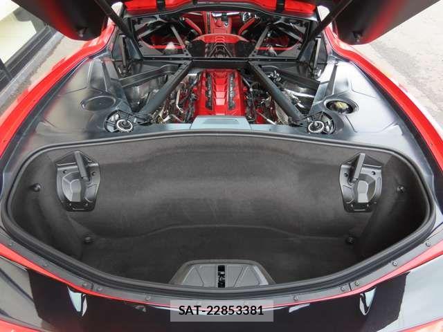 Chevrolet CORVETTE 2025-12 8206803-16