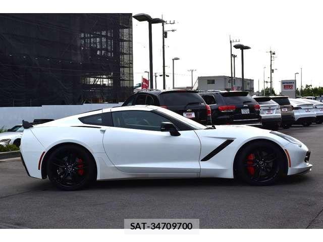 Chevrolet CORVETTE 2015-03 8658394-3