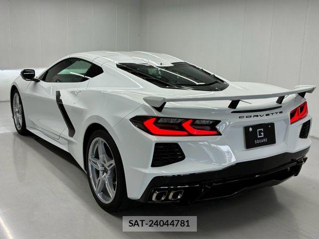 Chevrolet CORVETTE 2026-03 8741129-12