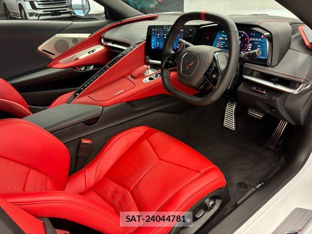 Chevrolet CORVETTE 2026-03 8741129-1