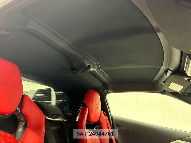Chevrolet CORVETTE 2026-03 8741129-23