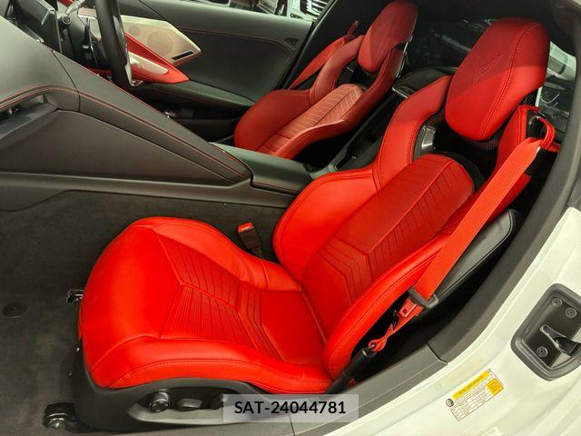 Chevrolet CORVETTE 2026-03 8741129-4