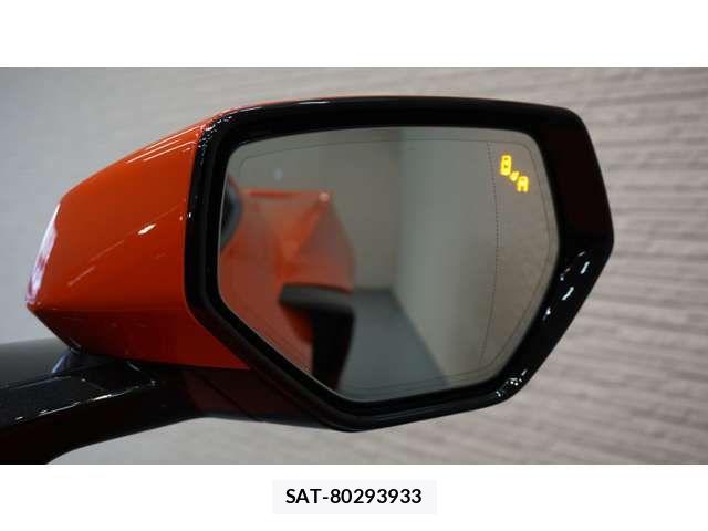 Chevrolet CORVETTE 2026-03 8741128-17