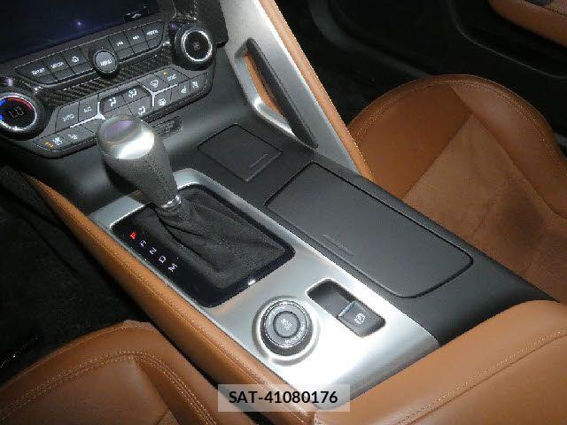 Chevrolet CORVETTE 2014-04 8870626-22