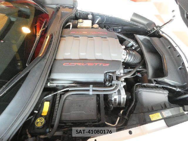 Chevrolet CORVETTE 2014-04 8870626-28
