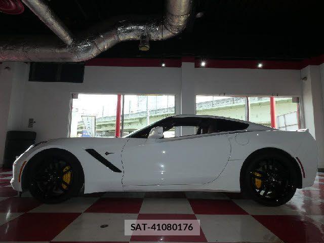 Chevrolet CORVETTE 2014-04 8870626-3