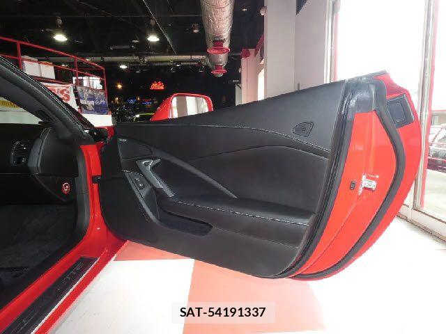 Chevrolet CORVETTE 2014-07 8870627-13