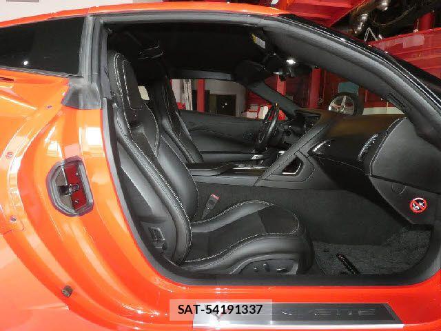 Chevrolet CORVETTE 2014-07 8870627-15