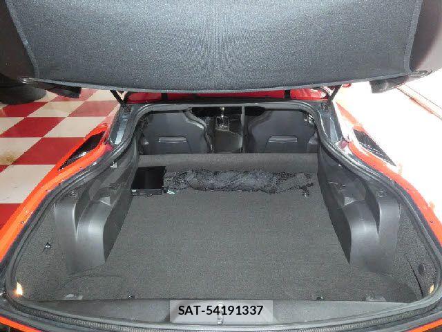 Chevrolet CORVETTE 2014-07 8870627-16