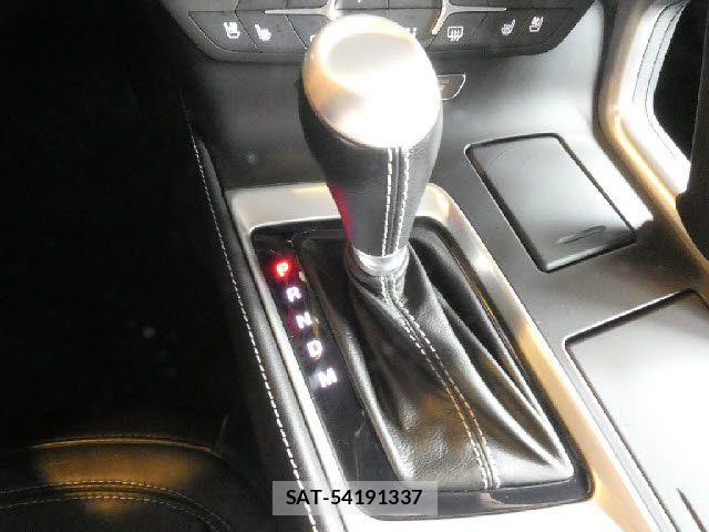 Chevrolet CORVETTE 2014-07 8870627-23