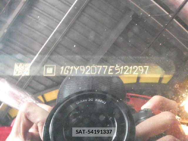 Chevrolet CORVETTE 2014-07 8870627-29