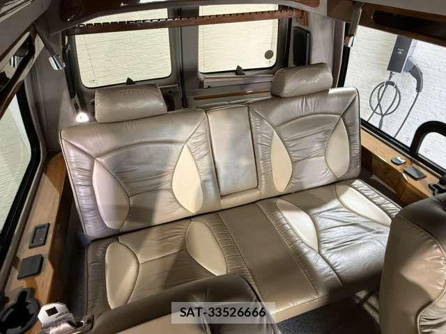 Chevrolet EXPRESS 2003-01 4588772-16